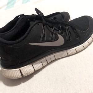 Nike free ladies shoes